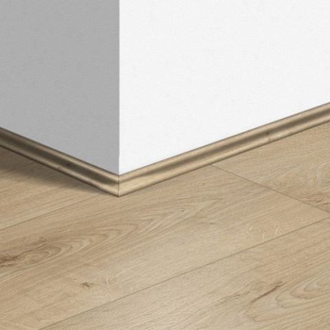 Плинтус Скоция Quick Step QSSCOT 17x17х2400/ 01847 (фото 1)